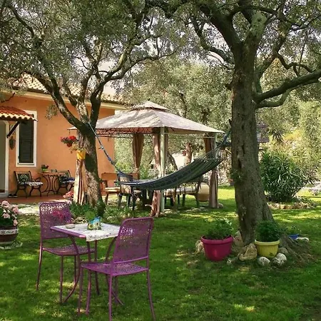 Pierina Apartment